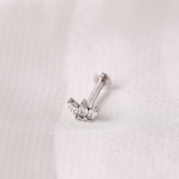 PIERCING PETAL - 8283