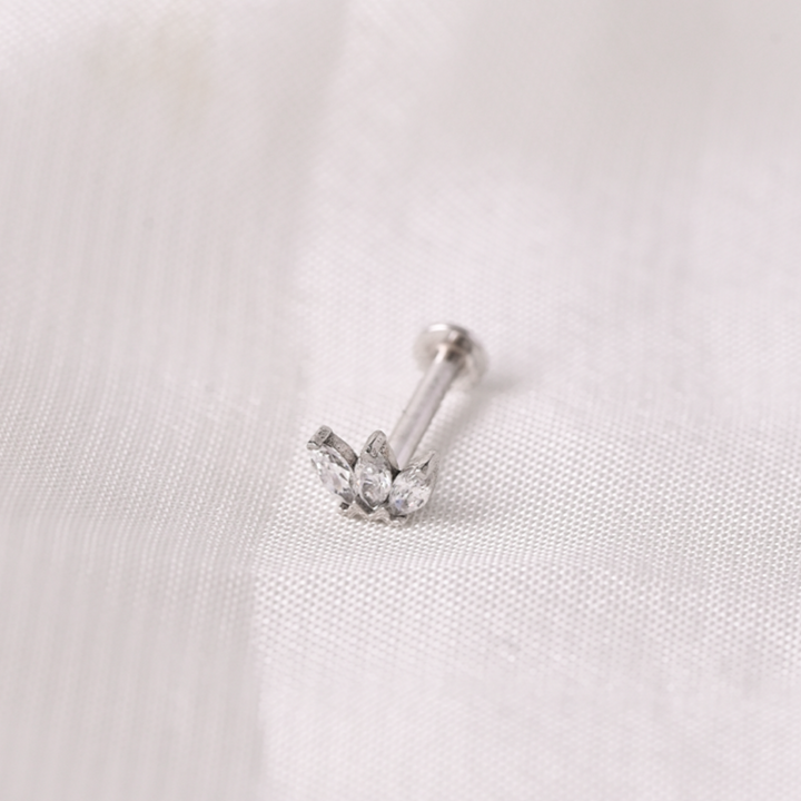 PIERCING PETAL - 8283