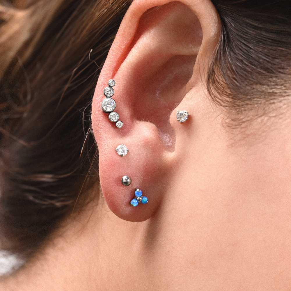 PIERCING CURVE DOTS - 9774