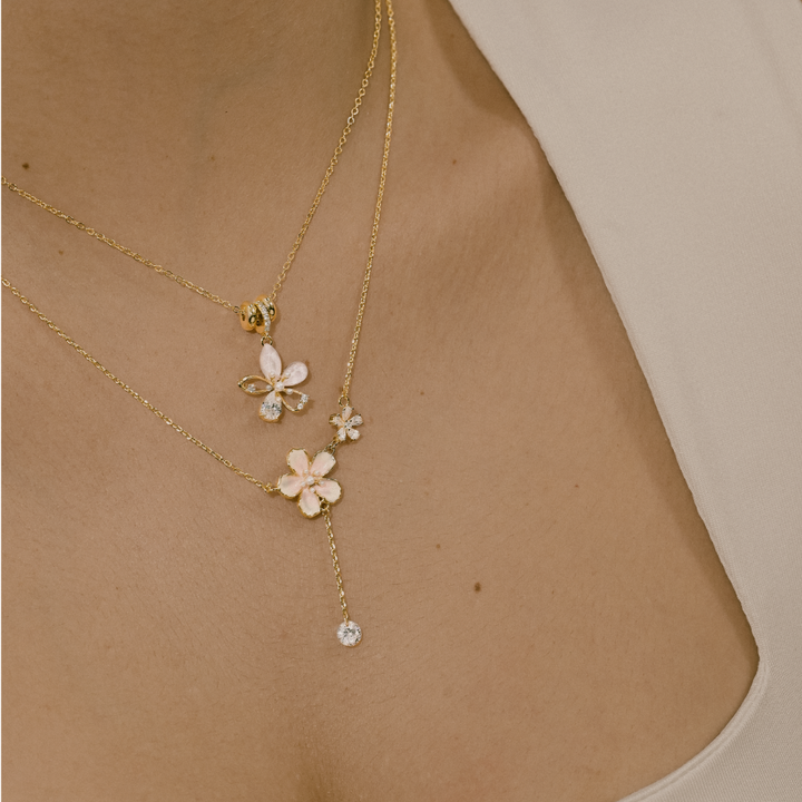COLLAR BLUSH PETALS - 10501